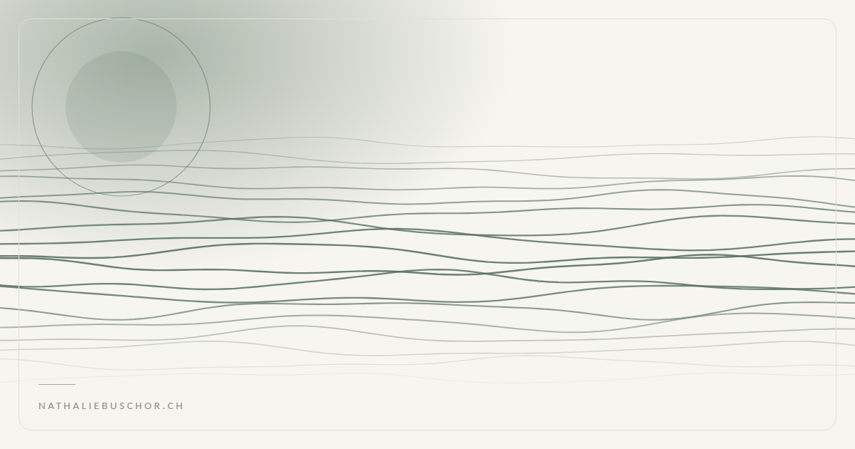 Calm green wave lines – cover image for the article on AI and loneliness